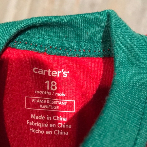 ❤️Carter’s 18 month Reindeer One Piece Footed PJ - Picture 5 of 5